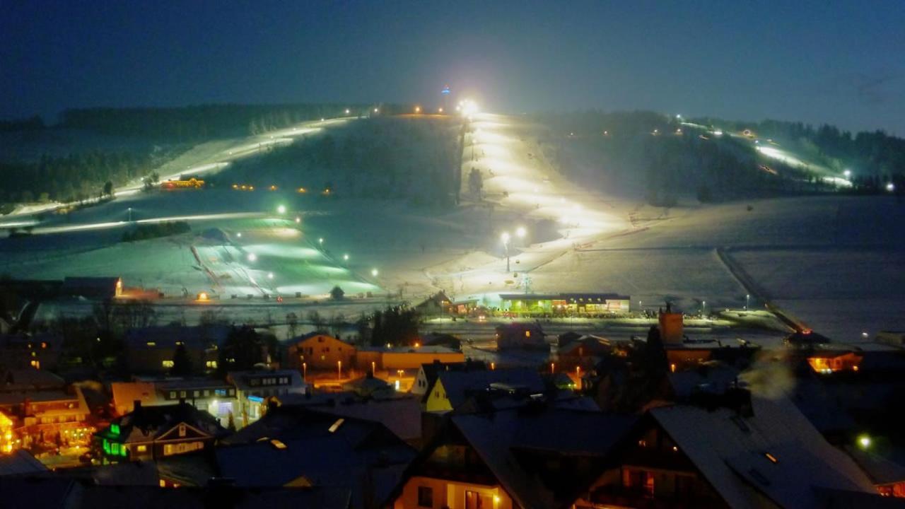 Fewo Blumes Bergfrieden Mit Meinecardplus Willingen  Eksteriør bilde